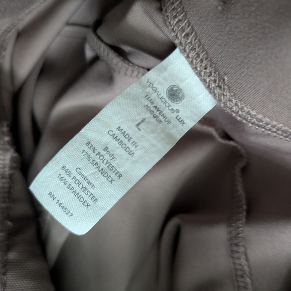 Pink Tapered Track Pants for Casual Wear - Picture 3 of 3